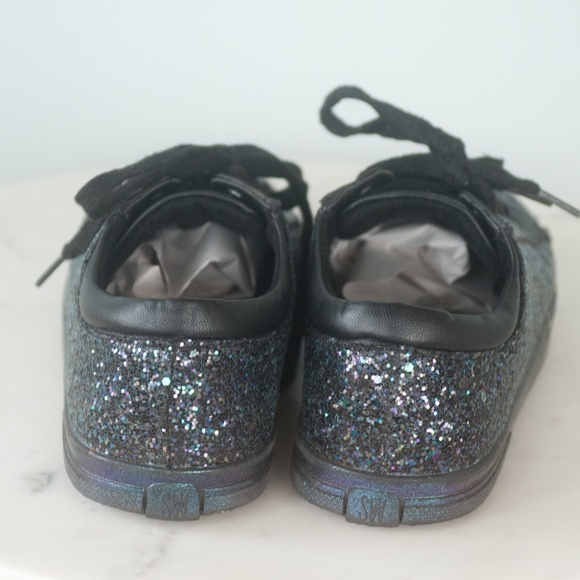 Stuart Weitzman Girls Black Glitter Heather Low Sneakers - Picture 5 of 11